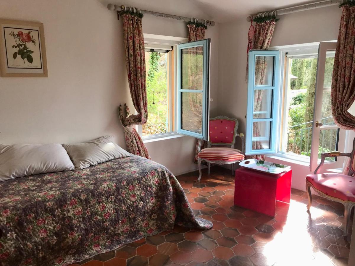 Domaine Des Tilleuls D'Or Saint-Cézaire-sur-Siagne Exteriér fotografie